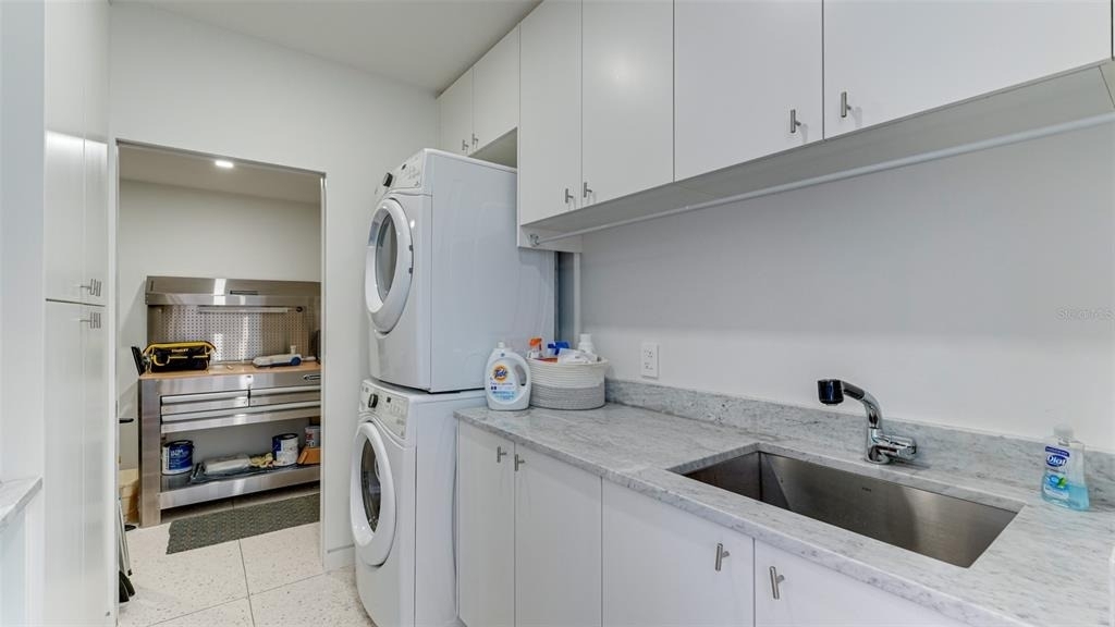 455 Longboat Club Road - Photo 35