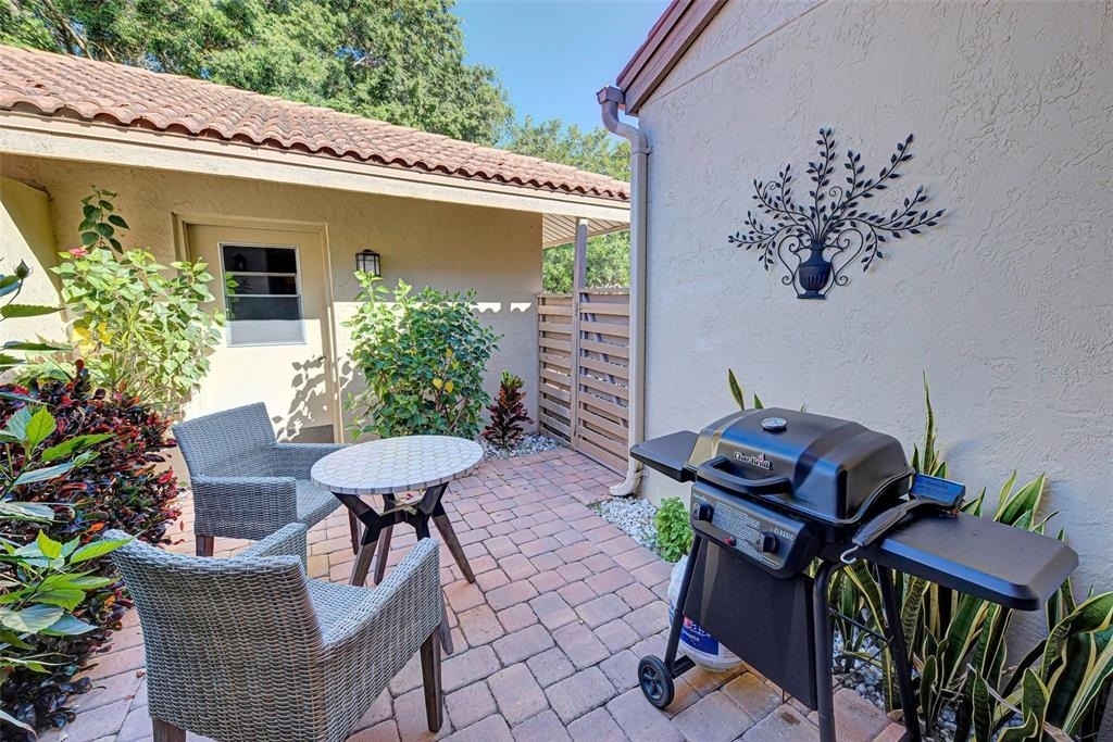 1740 Landings Boulevard - Photo 14