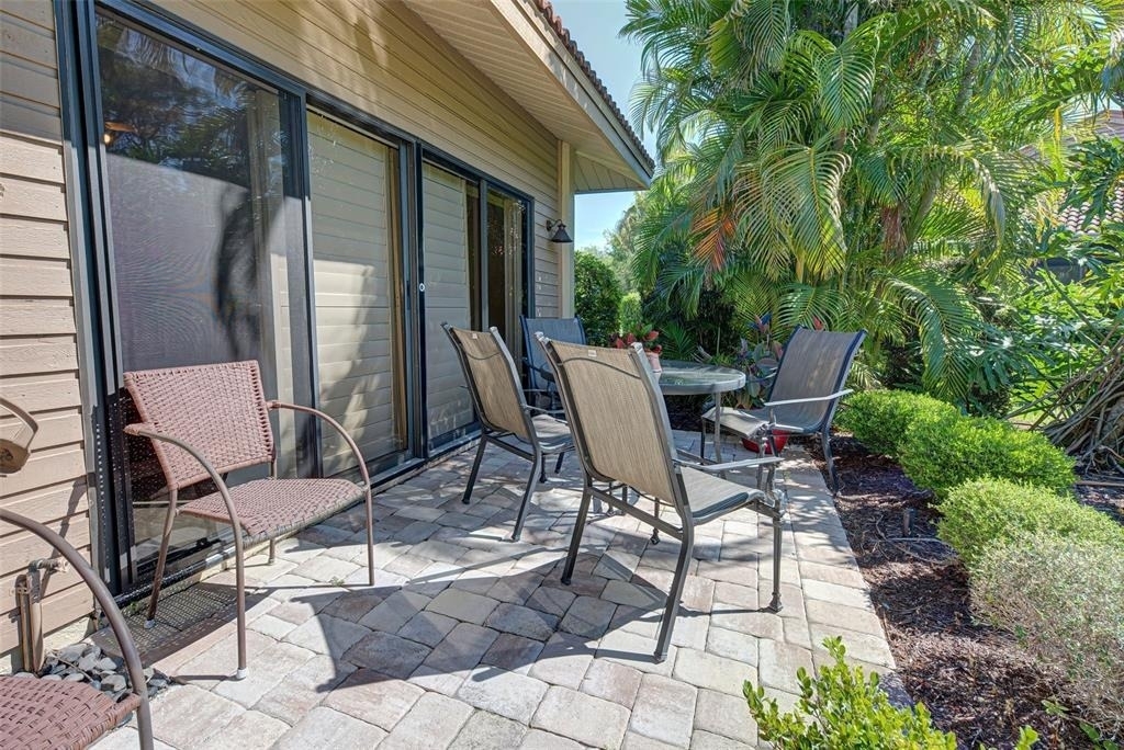 1740 Landings Boulevard - Photo 39