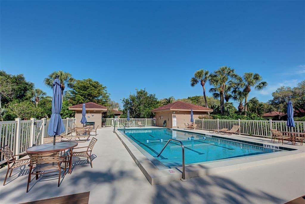 1740 Landings Boulevard - Photo 9