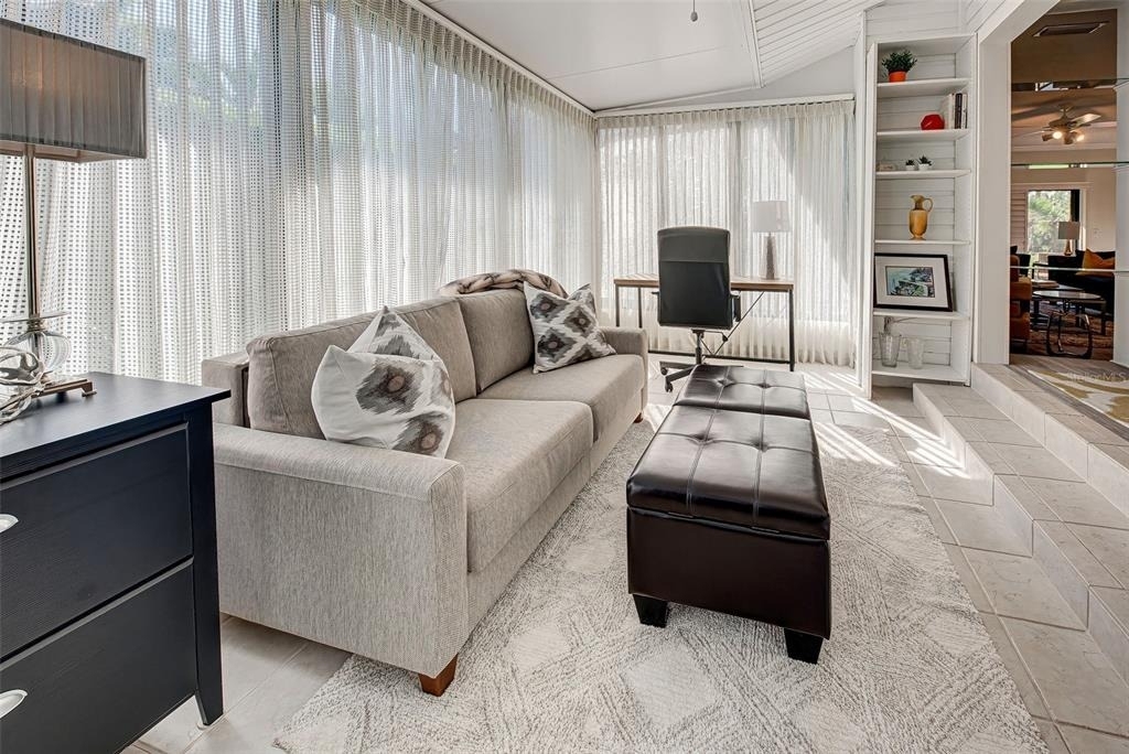1740 Landings Boulevard - Photo 27