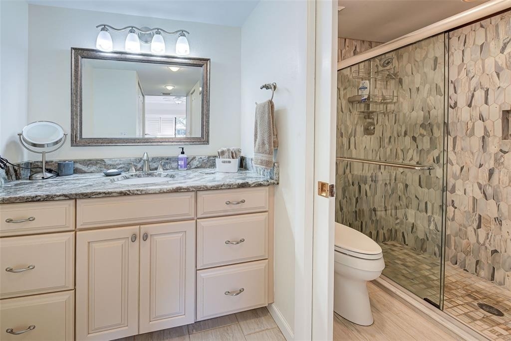 1740 Landings Boulevard - Photo 36
