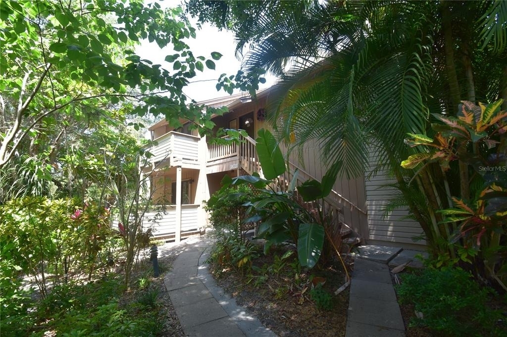 1677 Brookhouse Circle - Photo 0