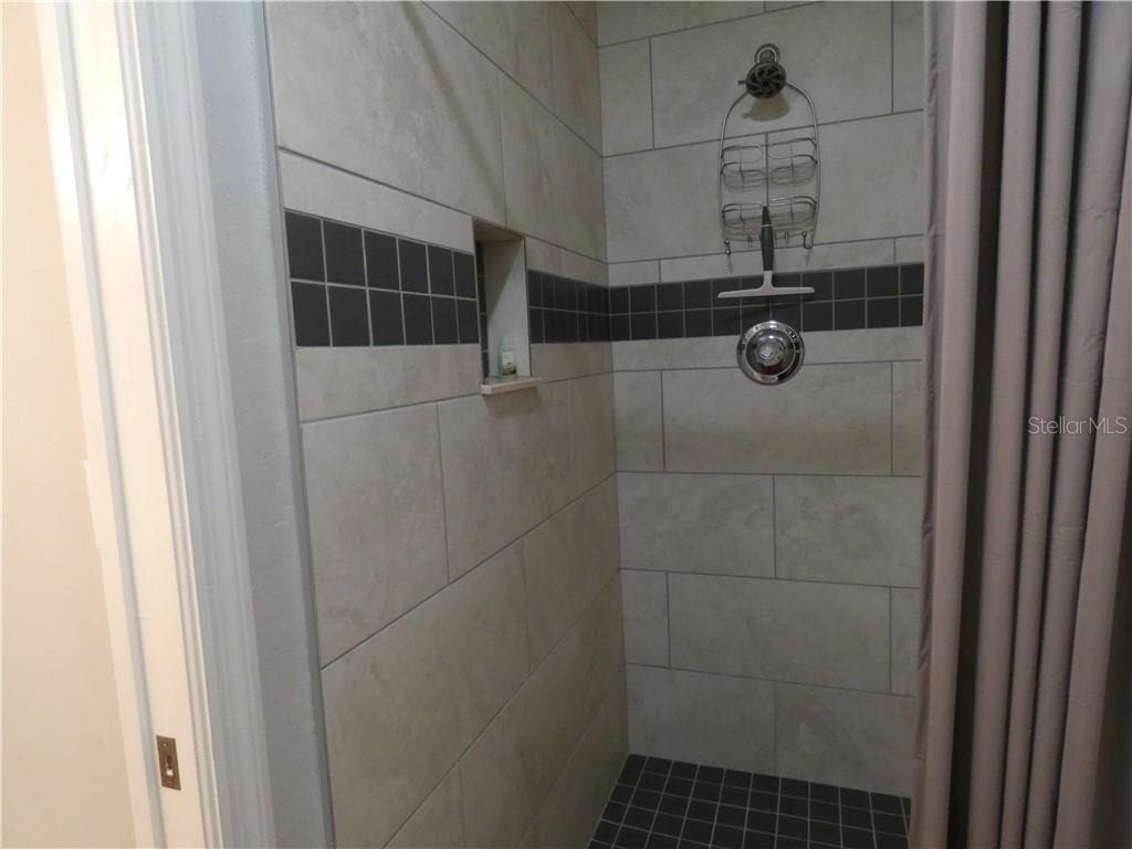 8735 Olde Hickory Avenue - Photo 11