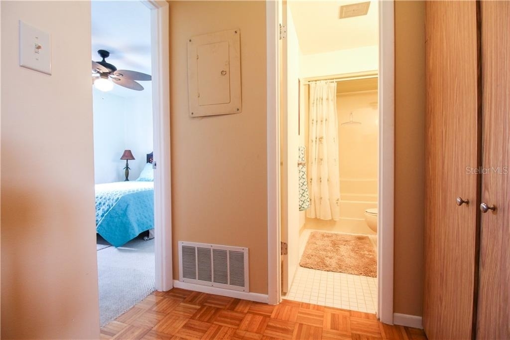 460 Base Avenue E - Photo 13