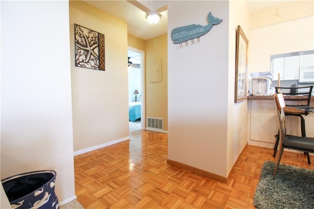 460 Base Avenue E - Photo 12