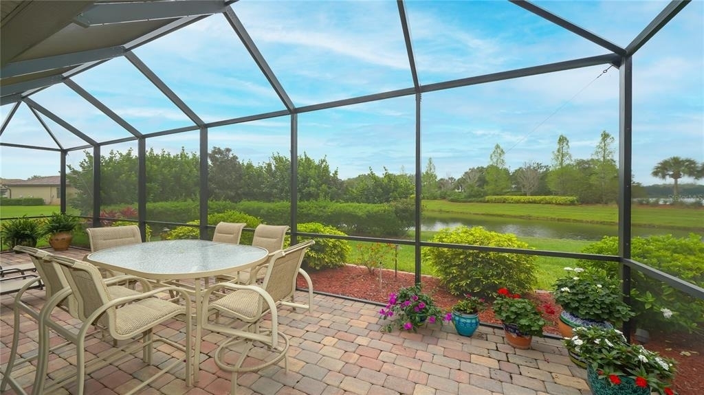 6888 Willowshire Way - Photo 2