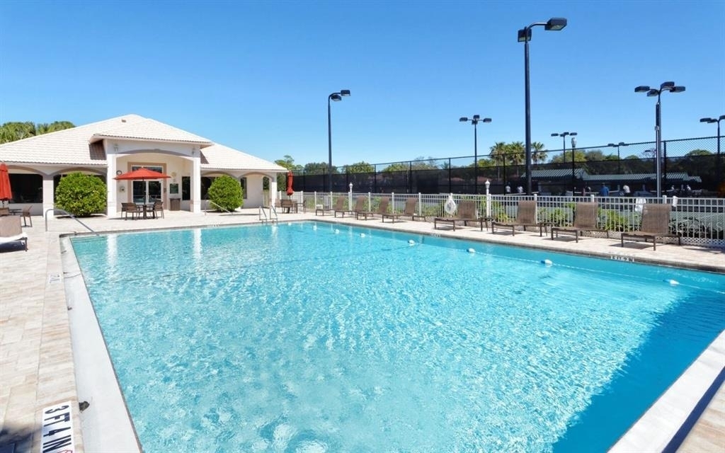 9300 Clubside Circle - Photo 38