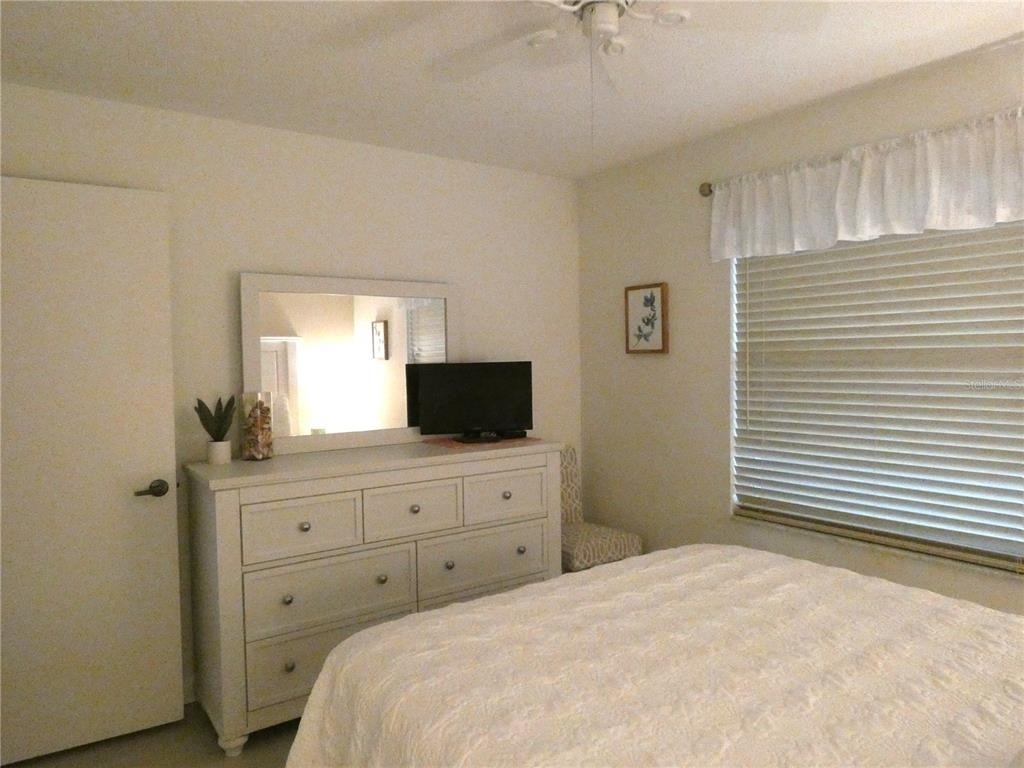 9300 Clubside Circle - Photo 17