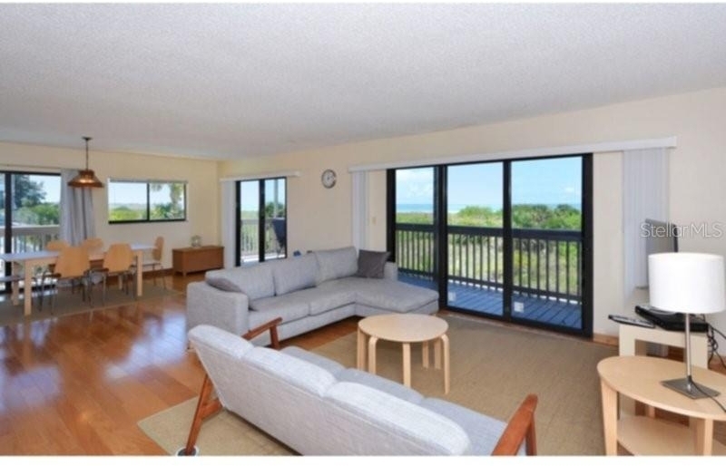 460 Beach Road - Photo 4