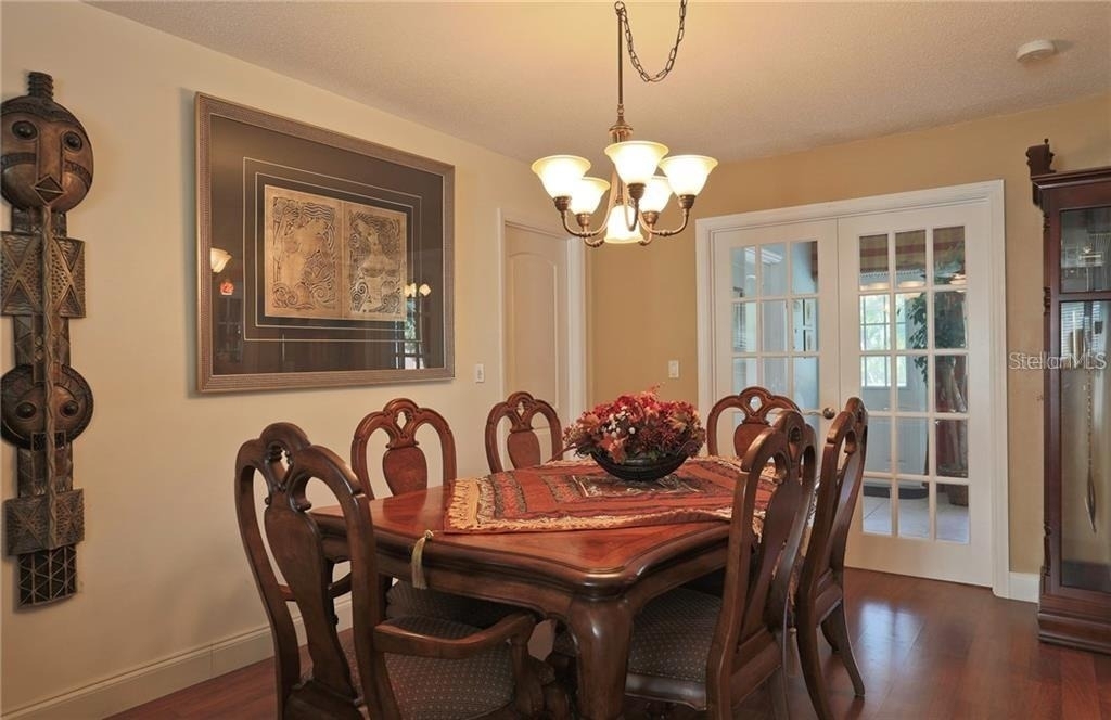2929 Mayflower Street - Photo 4
