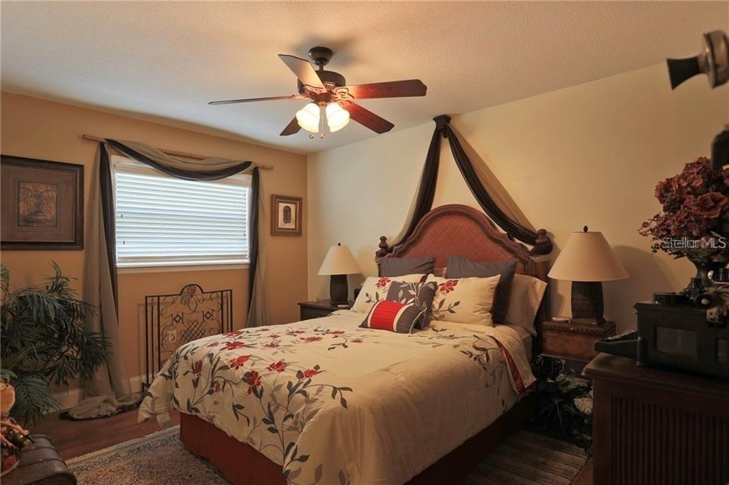 2929 Mayflower Street - Photo 13