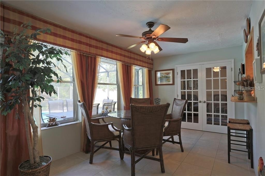 2929 Mayflower Street - Photo 11
