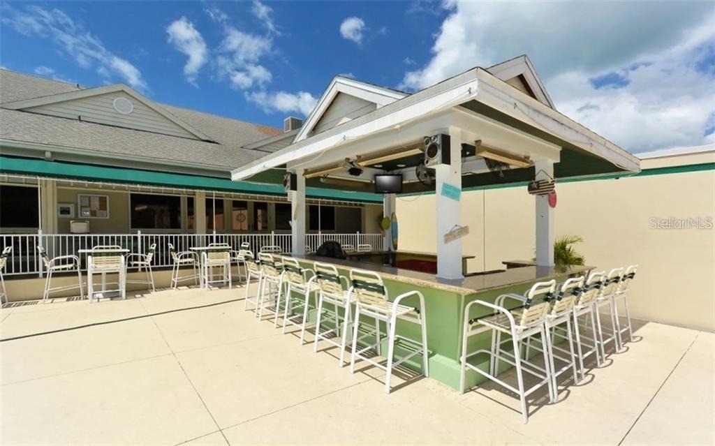 655 Cedars Court - Photo 14
