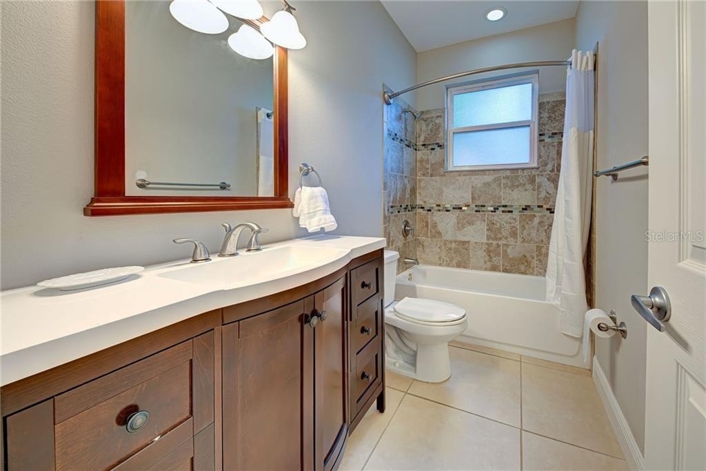 2330 Bradford Street - Photo 12