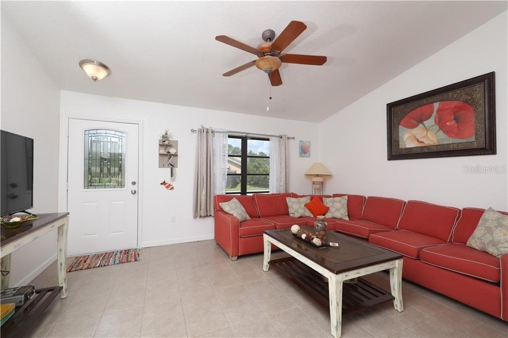 18091 Bracken Circle - Photo 4