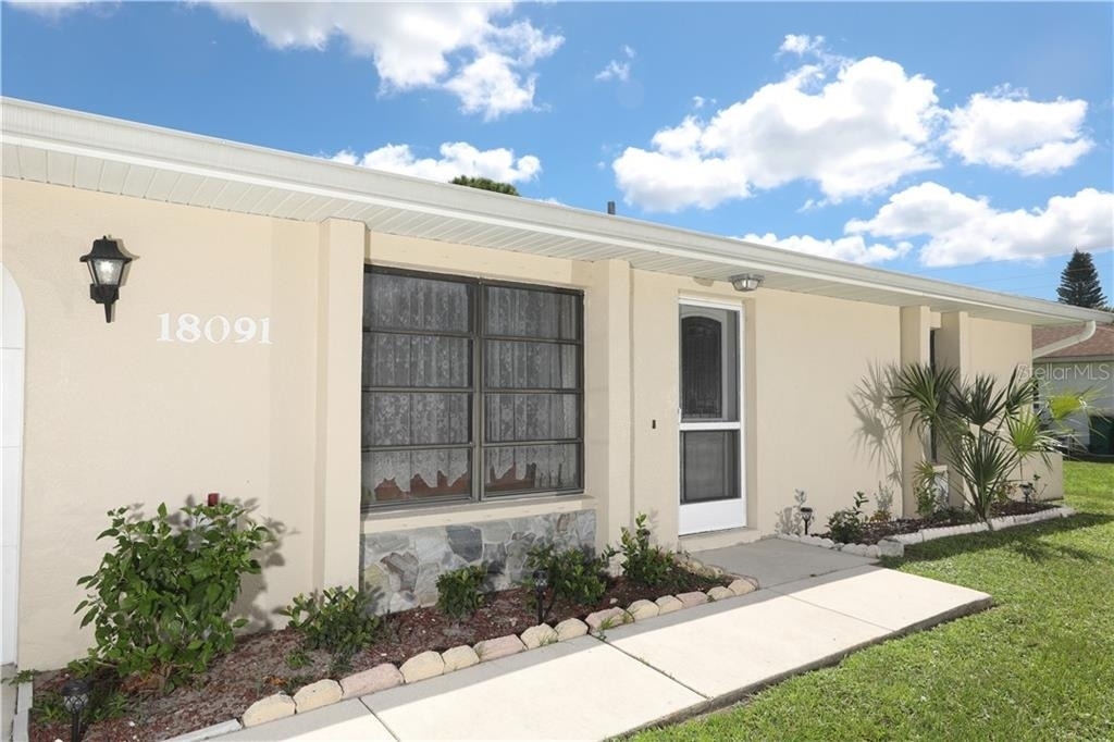 18091 Bracken Circle - Photo 2