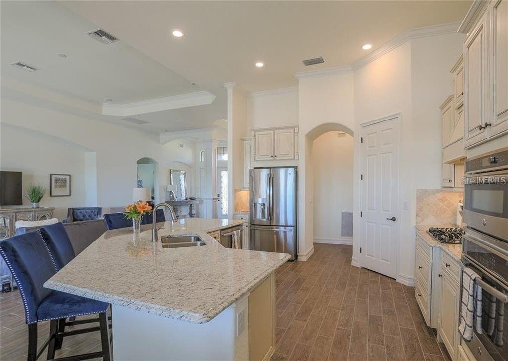 5528 Arnie Loop - Photo 4