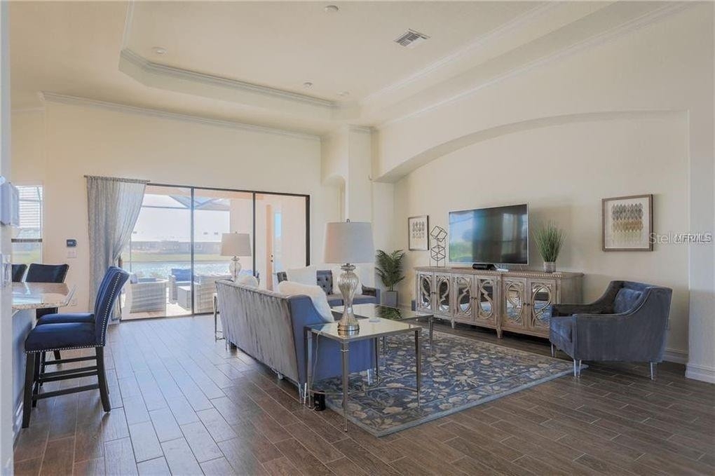 5528 Arnie Loop - Photo 1