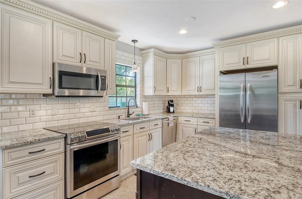 2309 Lynn Street - Photo 9