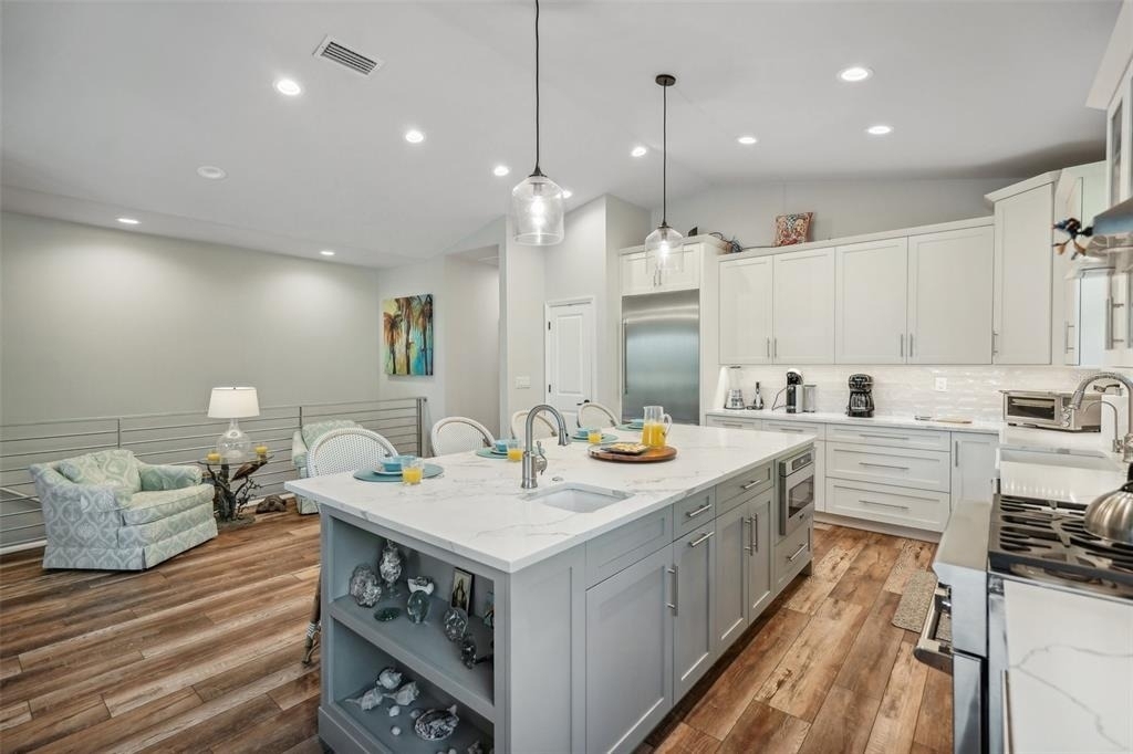 501 Channel Lane - Photo 14