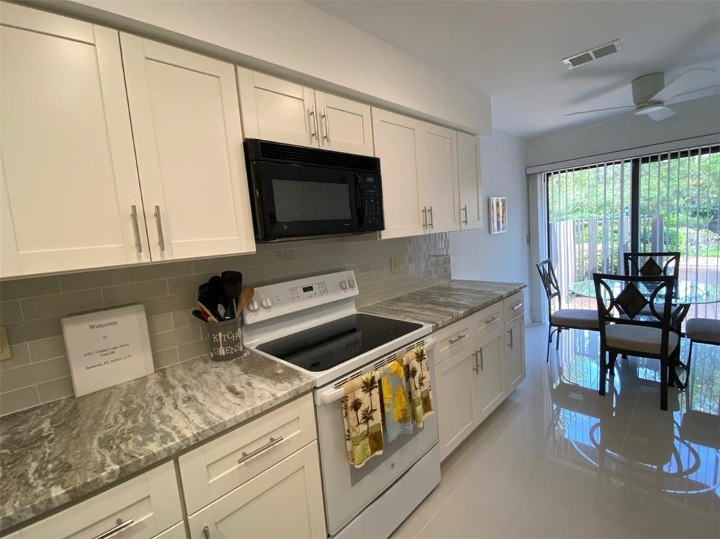 6281 Timberlake Drive - Photo 9