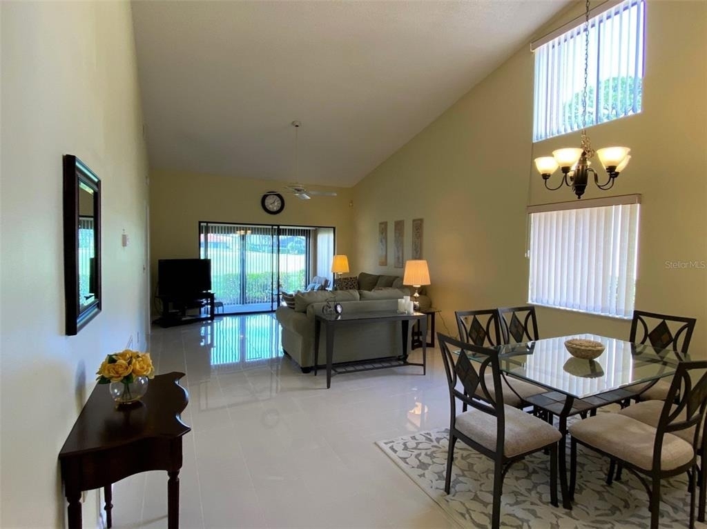 6281 Timberlake Drive - Photo 4