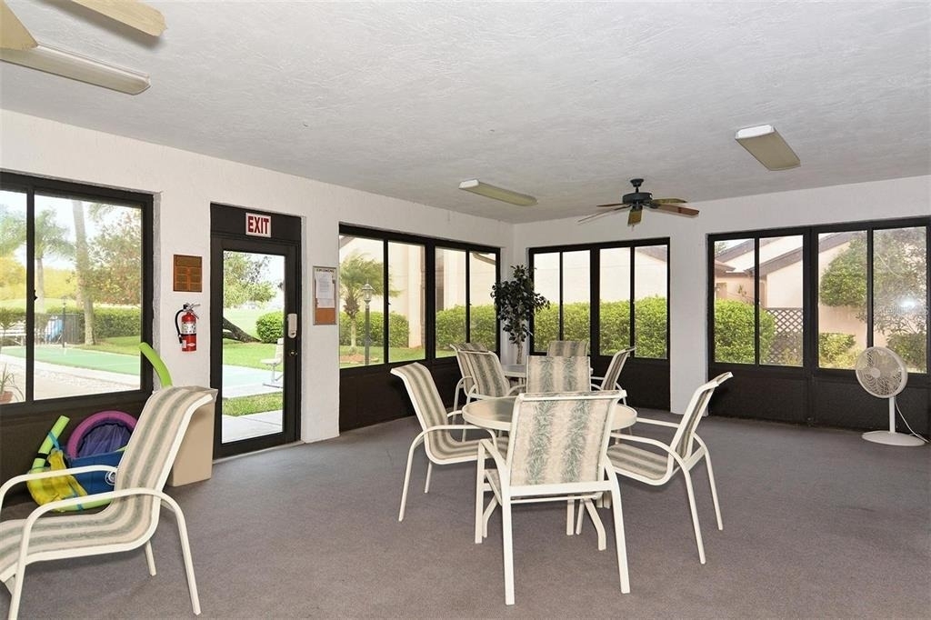 6281 Timberlake Drive - Photo 40