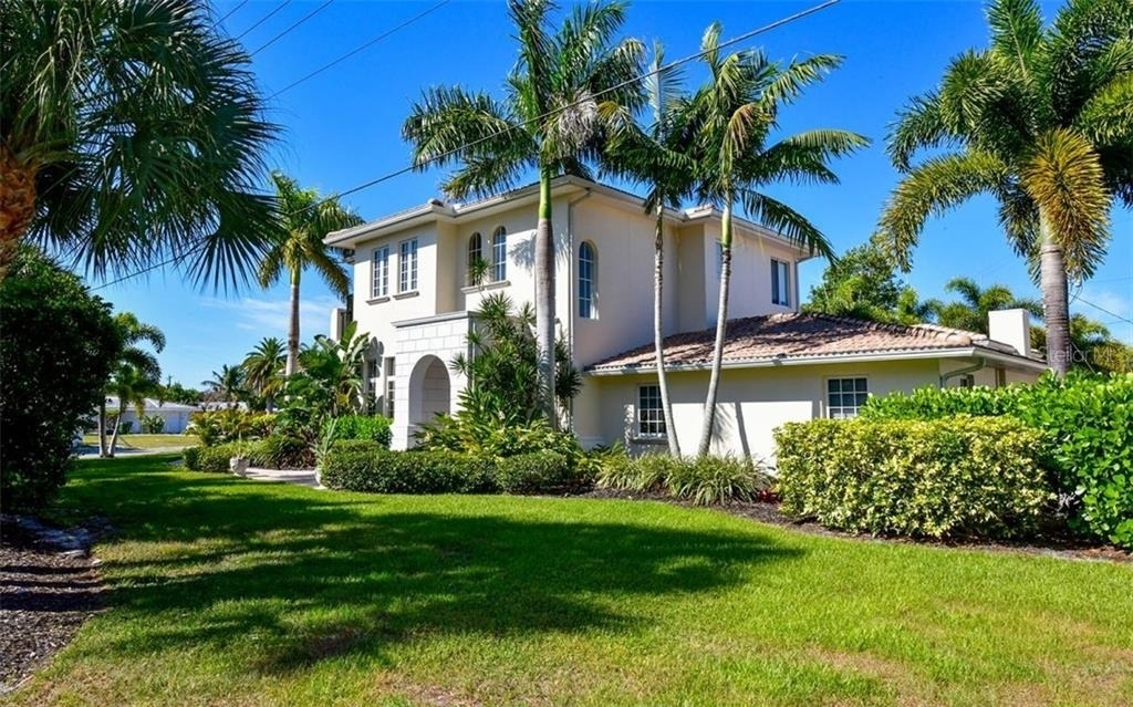 1179 Morningside Place - Photo 1