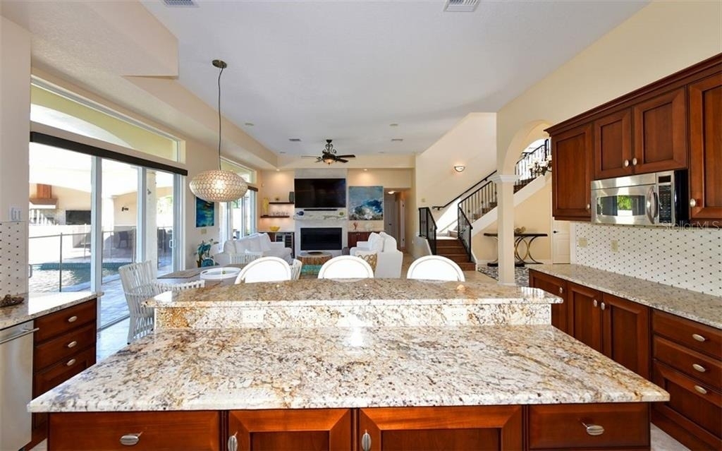 1179 Morningside Place - Photo 22