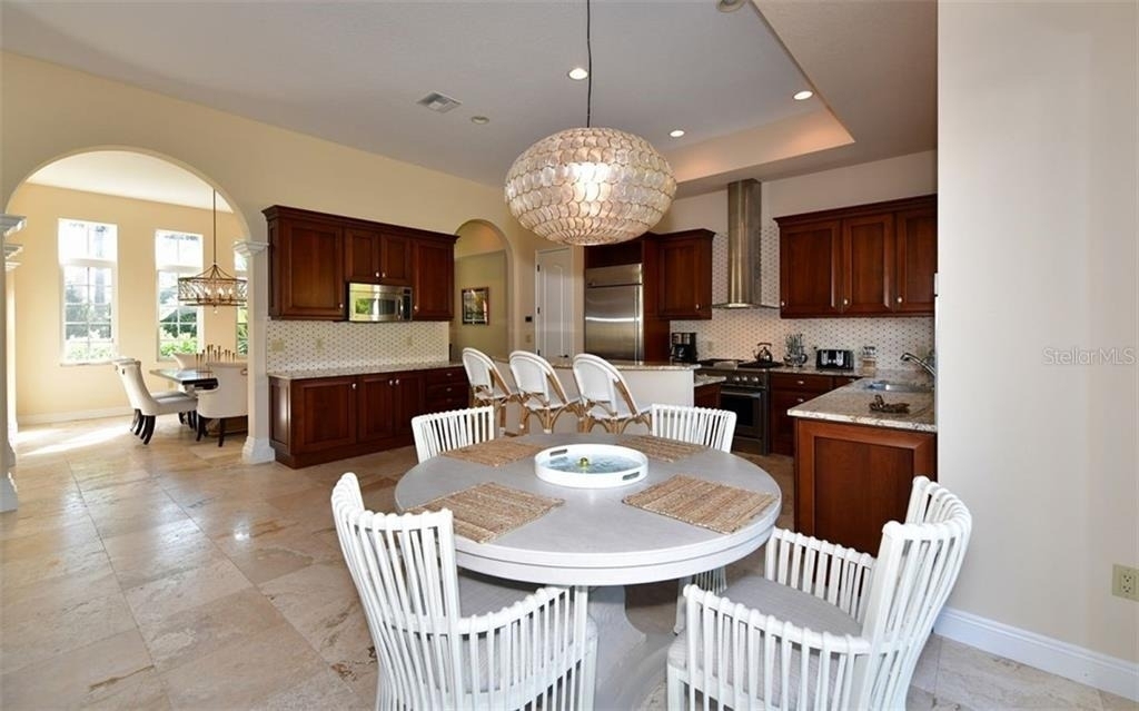 1179 Morningside Place - Photo 18