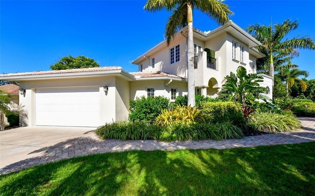 1179 Morningside Place - Photo 2