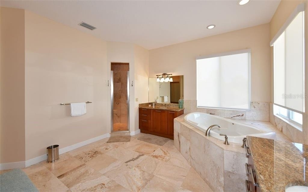 1179 Morningside Place - Photo 38