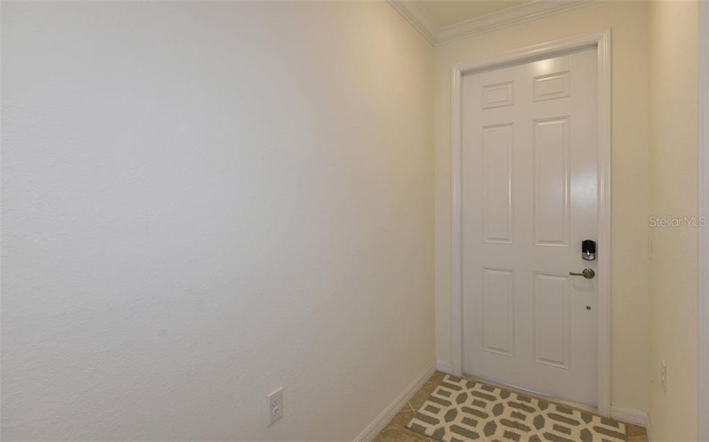 17520 Gawthrop Drive - Photo 3