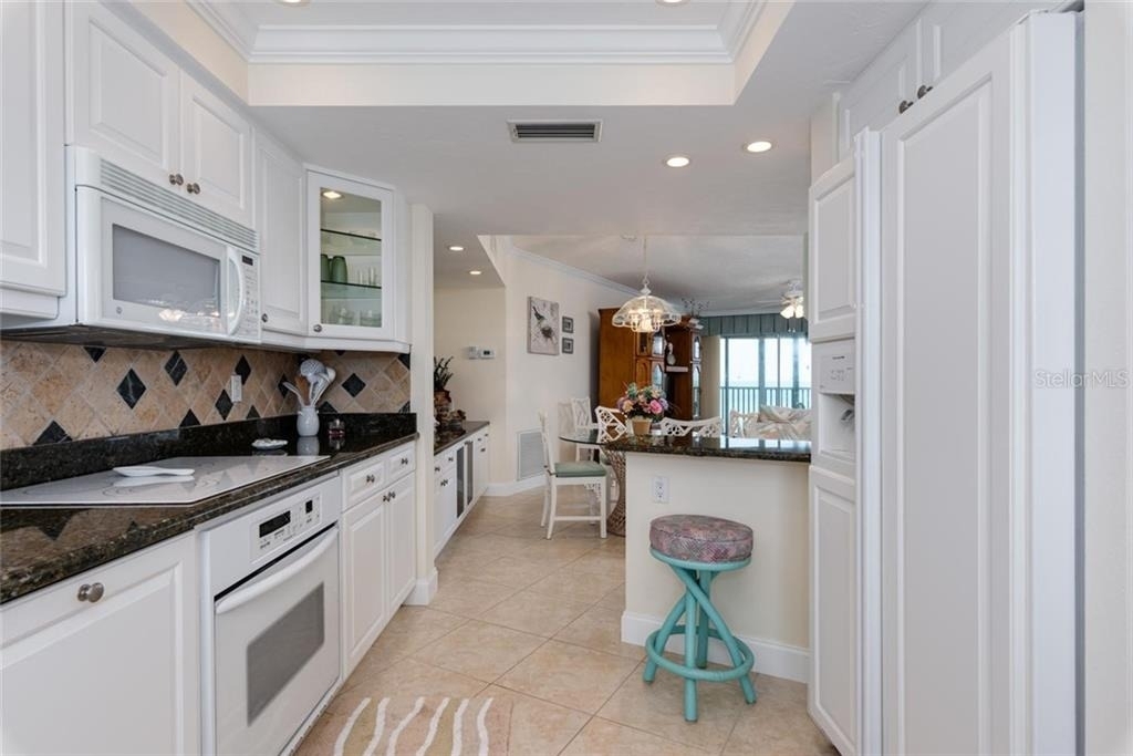 4825 Gulf Of Mexico Drive - Photo 8