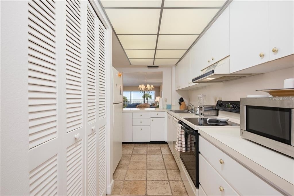 5393 Gulf Of Mexico Drive - Photo 10