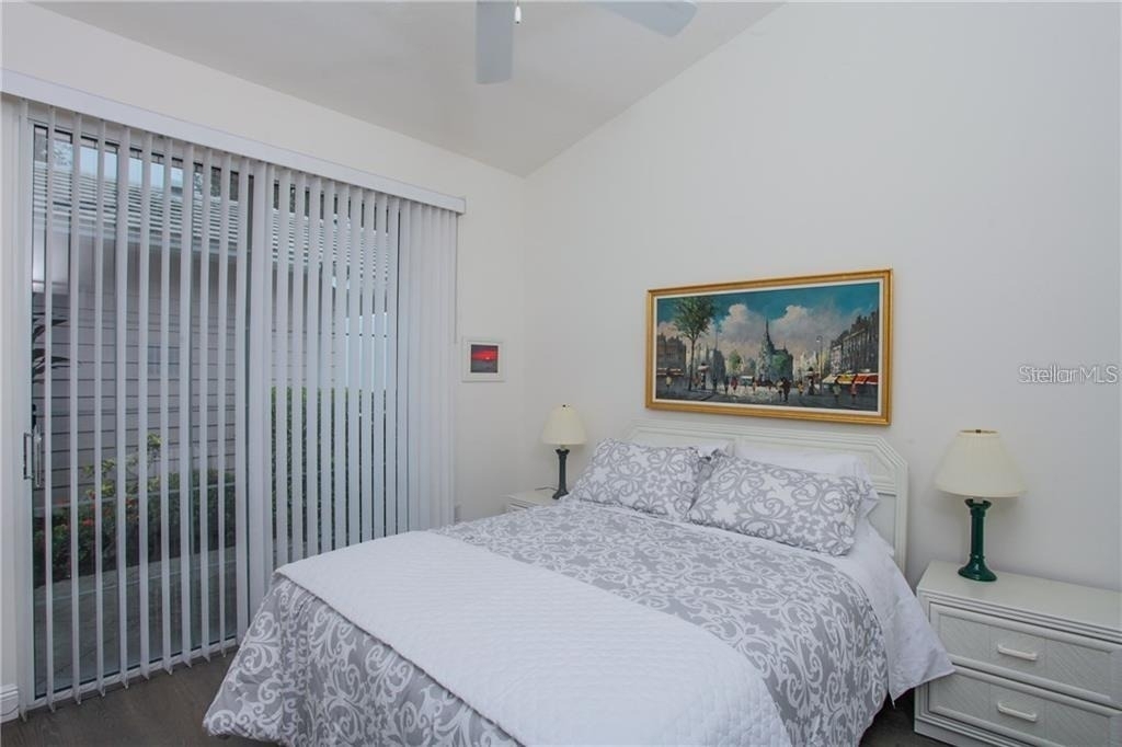 7725 Whitebridge Glen - Photo 12