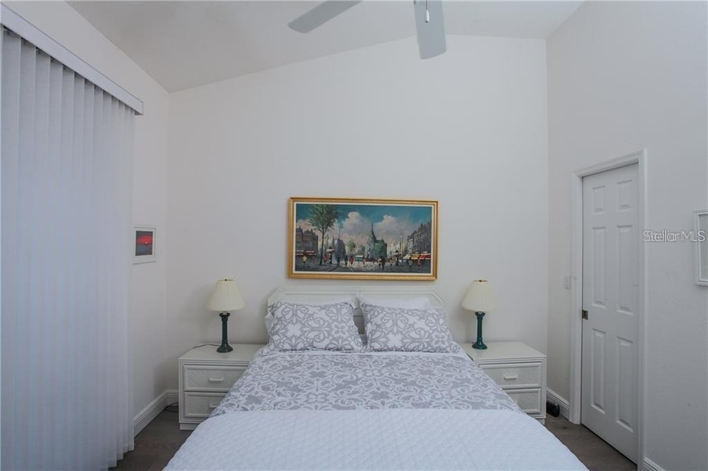 7725 Whitebridge Glen - Photo 13