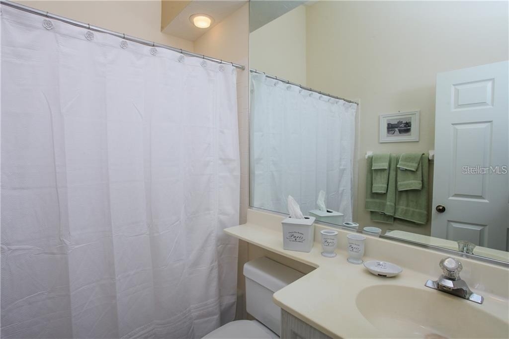 7725 Whitebridge Glen - Photo 14