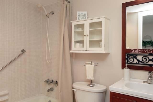7153 W Country Club Drive N - Photo 8