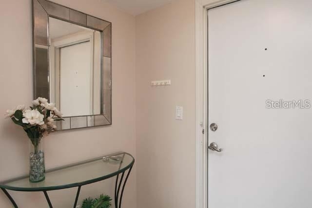 7153 W Country Club Drive N - Photo 1