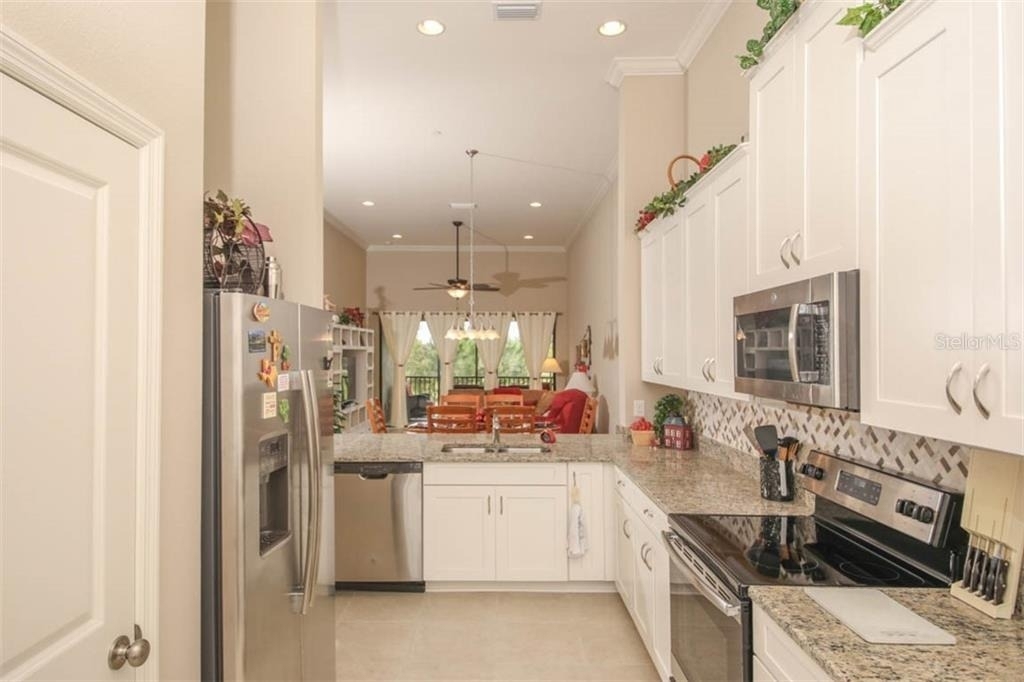 12720 Sorrento Way - Photo 5