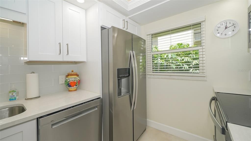 3240 Gulf Of Mexico Drive - Photo 16