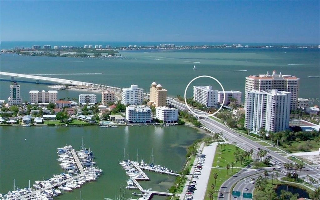11 Sunset Drive - Photo 1
