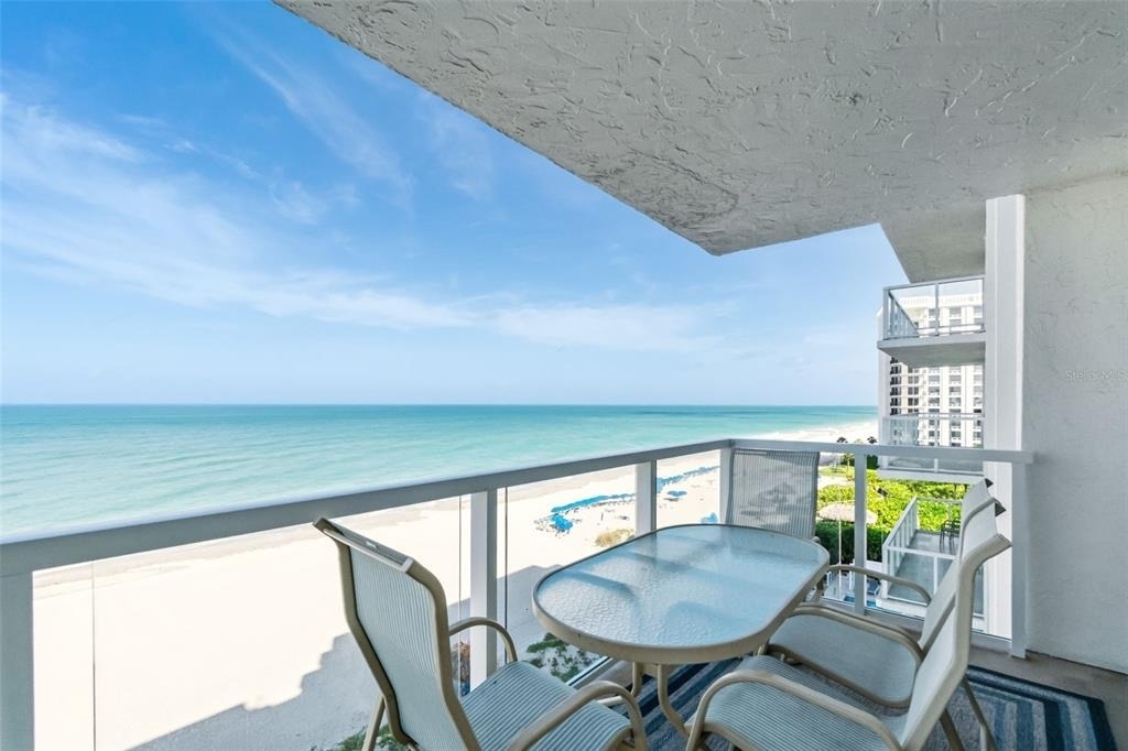 2425 Gulf Of Mexico Drive - Photo 32