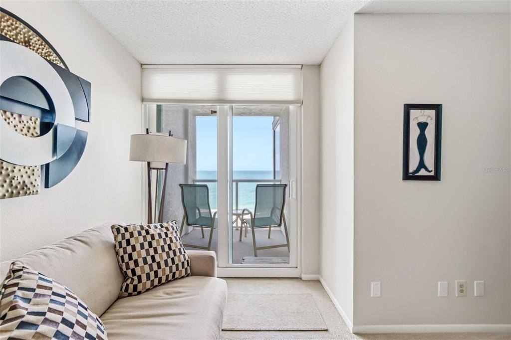 2425 Gulf Of Mexico Drive - Photo 12
