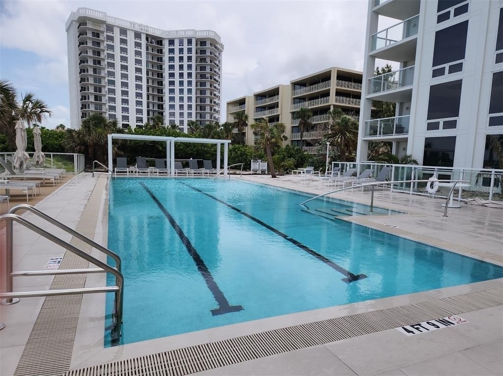 2425 Gulf Of Mexico Drive - Photo 35