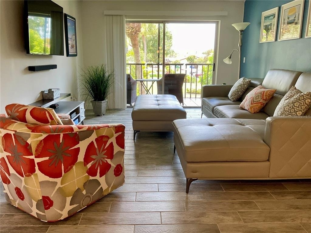 3213 Beneva Road - Photo 3