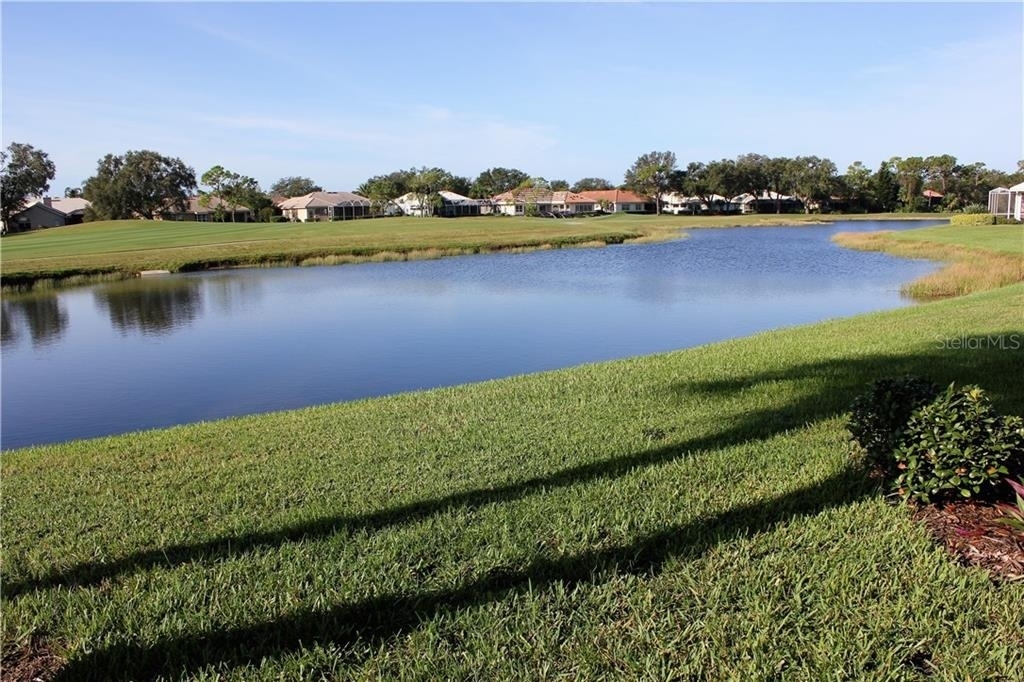 549 Fallbrook Drive - Photo 20