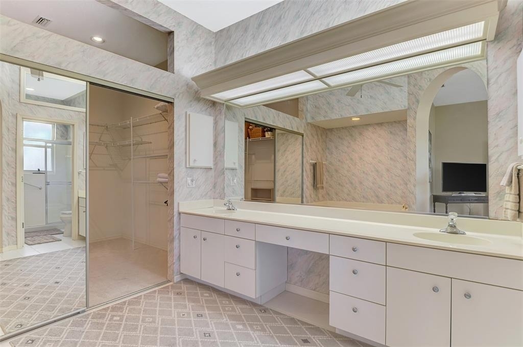 549 Fallbrook Drive - Photo 28